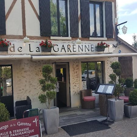 Auberge de la garenne Saint-Remy-l'Honore Extérieur photo