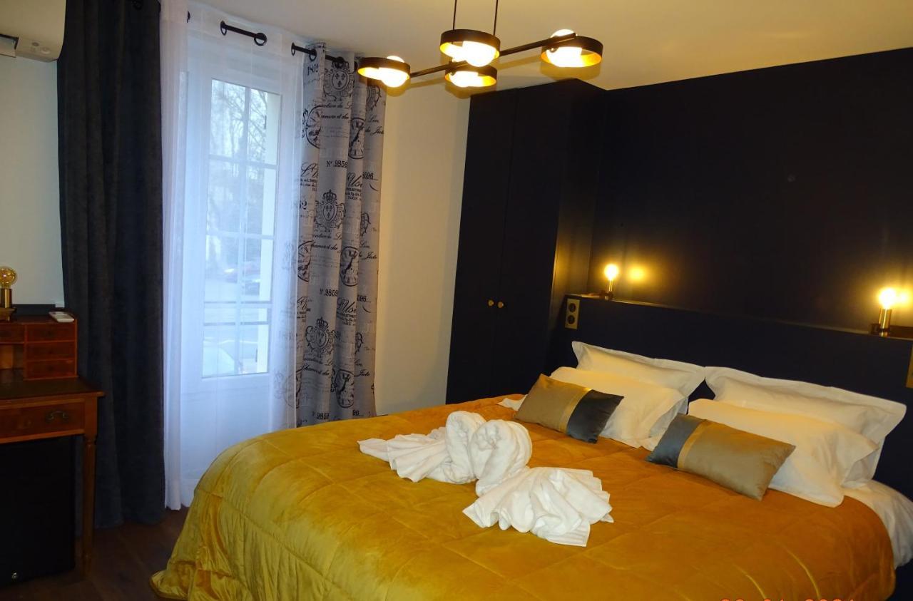 Auberge de la garenne Saint-Remy-l'Honore Extérieur photo